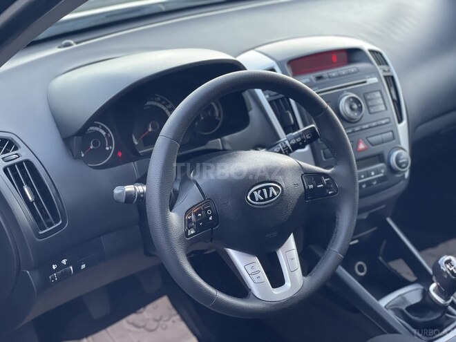 Kia Ceed 2009, 252,000 km - 1.6 l - Bakı