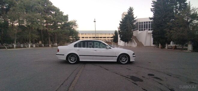 BMW 540 2000, 270,000 km - 4.4 l - Bakı