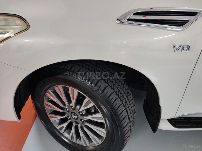Nissan Patrol 2012, 183,000 km - 5.6 l - Bakı