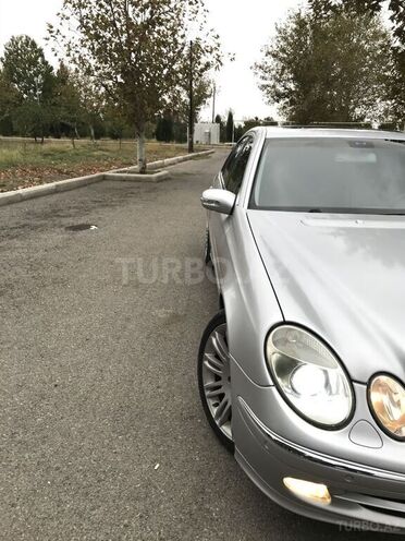 Mercedes E 240 2004, 295,000 km - 2.4 l - Gəncə