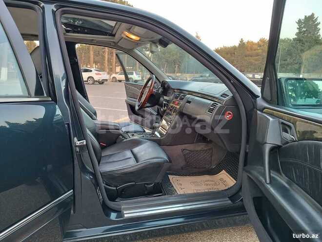 Mercedes E 280 1998, 372,000 km - 2.8 l - Bakı