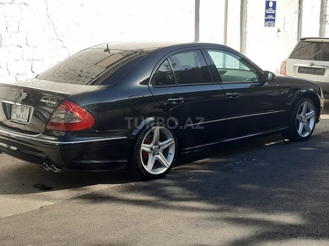 Mercedes E 320 2004, 299,000 km - 3.2 l - Bakı
