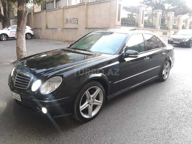 Mercedes E 320 2004, 299,000 km - 3.2 l - Bakı