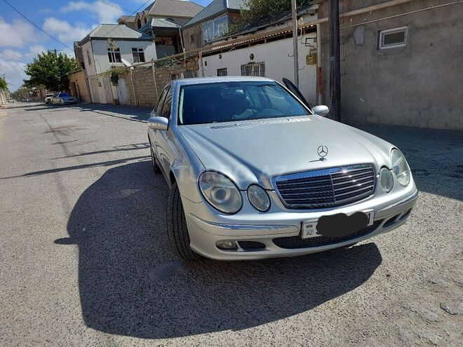 Mercedes E 220 2005, 361,578 km - 2.2 l - Bakı