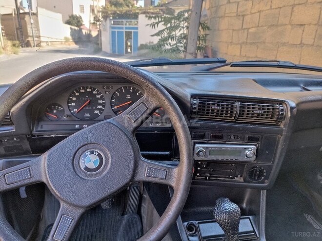 BMW 318 1990, 518,000 km - 1.8 l - Bakı