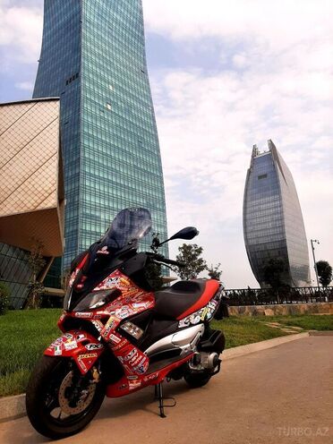 Aprilia  2013, 46,000 km - 0.3 l - Bakı