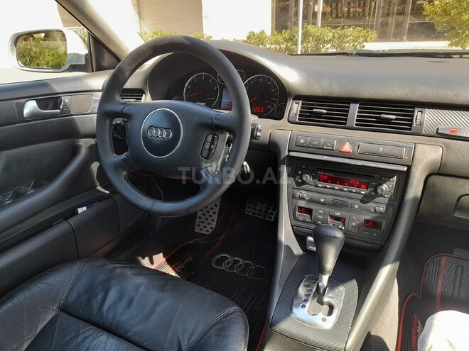 Audi A6 2004, 301,678 km - 2.0 л - Bakı