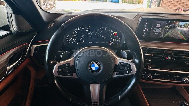 BMW 530 2017, 84,500 km - 2.0 l - Astara