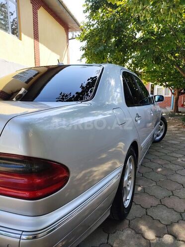 Mercedes E 320 2000, 485,244 km - 3.2 l - Bakı