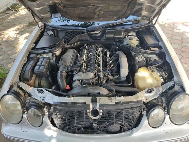 Mercedes E 320 2000, 485,244 km - 3.2 l - Bakı