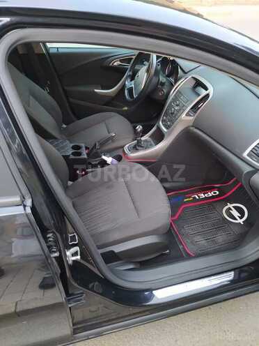 Opel Astra 2010, 147,234 km - 1.4 л - Ağstafa