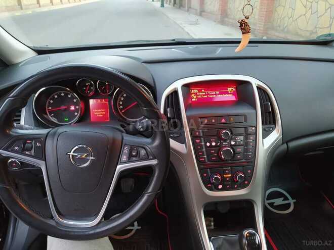 Opel Astra 2010, 147,234 km - 1.4 л - Ağstafa