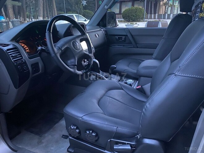 Mitsubishi Pajero 2001, 342,000 km - 3.0 l - Bakı