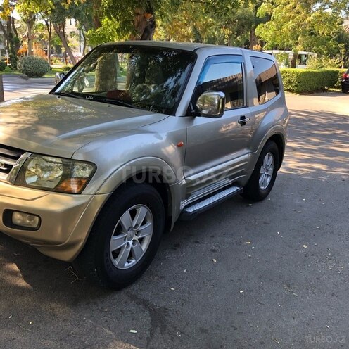 Mitsubishi Pajero 2001, 342,000 km - 3.0 l - Bakı