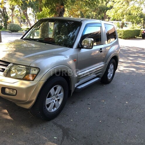 Mitsubishi Pajero 2001, 342,000 km - 3.0 l - Bakı
