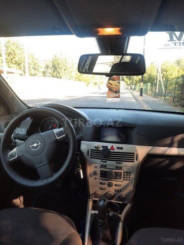 Opel Astra 2007, 187,000 km - 1.7 l - Bakı