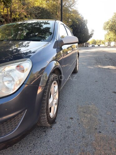 Opel Astra 2007, 187,000 km - 1.7 l - Bakı