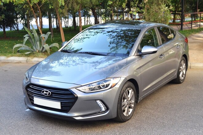 Hyundai Elantra 2016, 56,960 km - 2.0 l - Bakı