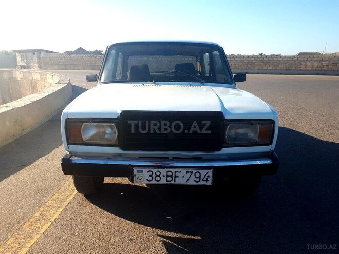 LADA (VAZ) 2107 1983, 100,000 km - 1.6 л - Salyan