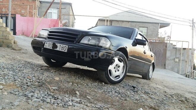Mercedes C 180 1994, 320,000 km - 1.8 l - Bakı