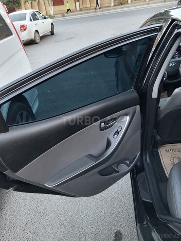 Hyundai Elantra 2013, 168,000 km - 1.8 л - Bakı