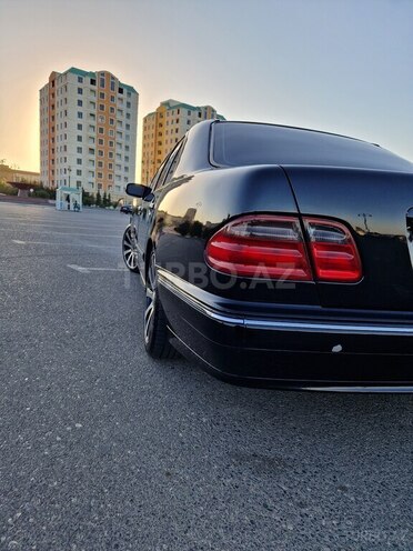 Mercedes E 320 2000, 376,000 km - 3.2 l - Sumqayıt