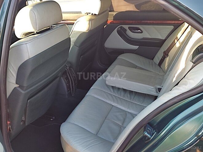 BMW 528 2000, 397,771 km - 2.8 l - Bakı