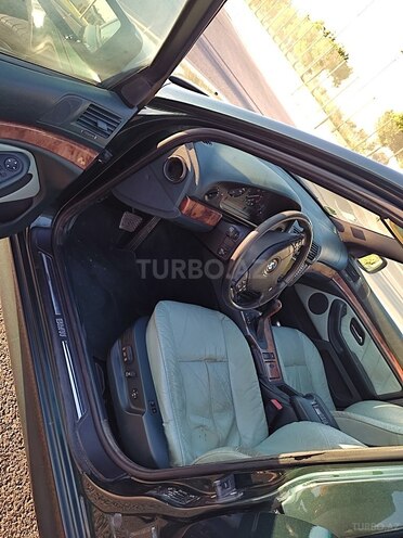 BMW 528 2000, 397,771 km - 2.8 l - Bakı