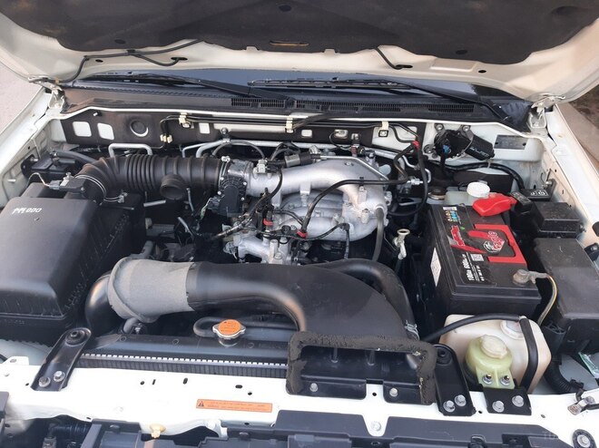 Mitsubishi Pajero 2007, 140,000 km - 3.0 l - Bakı