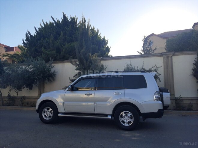 Mitsubishi Pajero 2007, 140,000 km - 3.0 l - Bakı