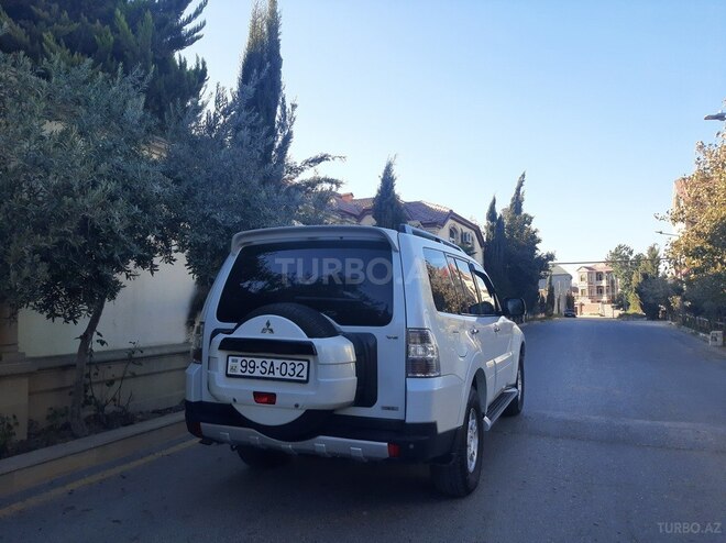Mitsubishi Pajero 2007, 140,000 km - 3.0 l - Bakı