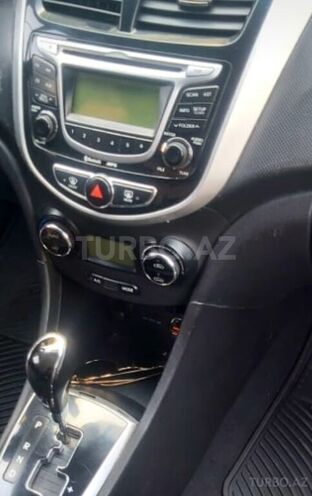 Hyundai Accent 2012, 202,000 km - 1.6 л - Bakı