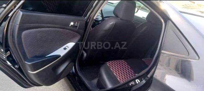 Hyundai Accent 2012, 202,000 km - 1.6 л - Bakı
