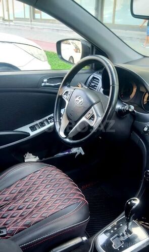 Hyundai Accent 2012, 202,000 km - 1.6 л - Bakı