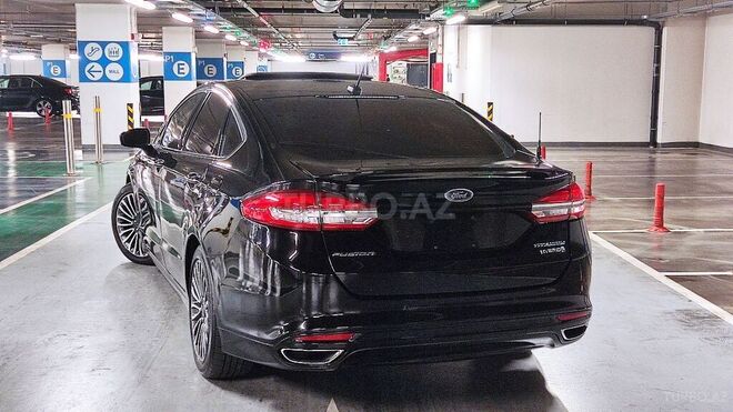Ford Fusion 2017, 39,000 km - 2.0 l - Bakı