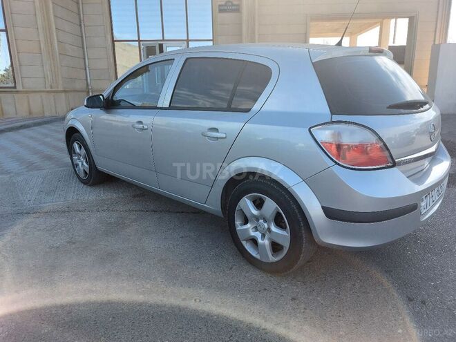 Opel Astra 2006, 178,500 km - 1.4 l - Sumqayıt
