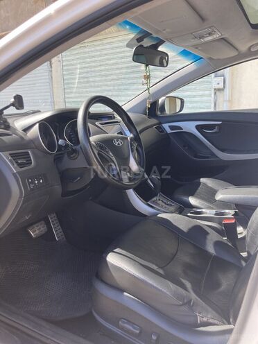 Hyundai Elantra 2013, 121,000 km - 1.6 l - Bakı