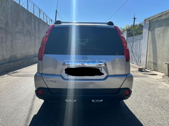 Nissan X-Trail 2009, 186,000 km - 2.5 l - Bakı