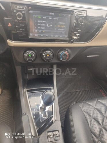 Toyota Corolla 2014, 183,000 km - 1.6 л - Bakı