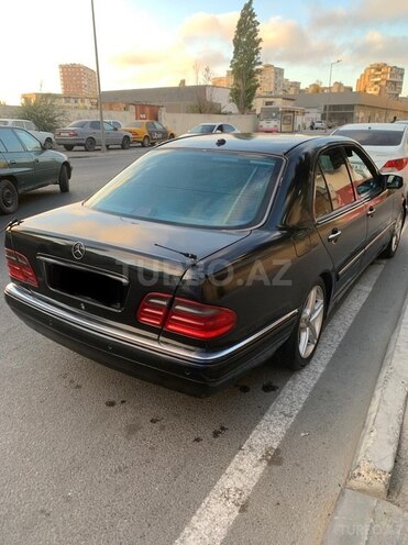 Mercedes E 240 1998, 582,000 km - 2.4 л - Bakı