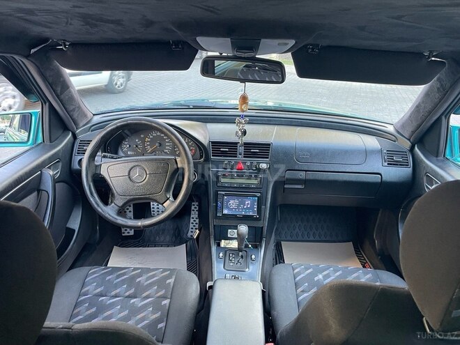 Mercedes C 200 2000, 222,020 km - 2.0 л - Gəncə