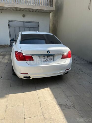 BMW 750 2009, 283,000 km - 4.4 l - Bakı