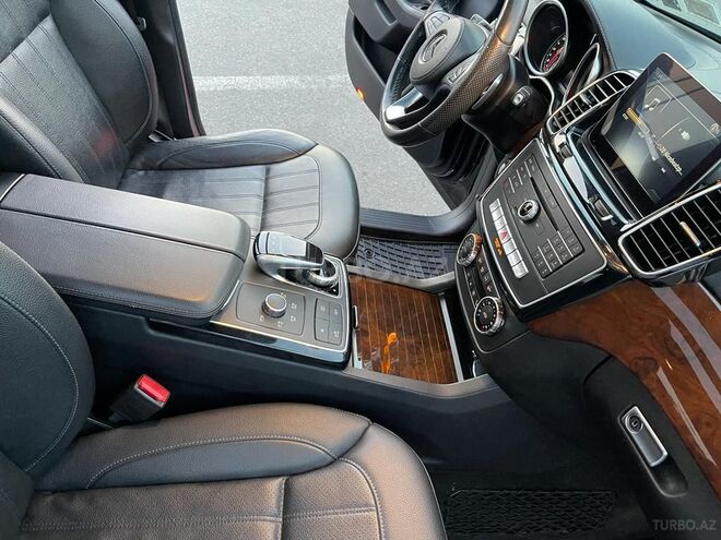 Mercedes GLS 450 2018, 67,000 km - 3.0 l - Bakı