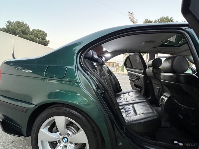 BMW 528 1997, 286,000 km - 2.8 l - Bakı