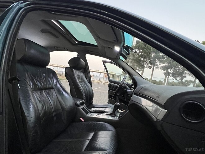 BMW 528 1997, 286,000 km - 2.8 l - Bakı