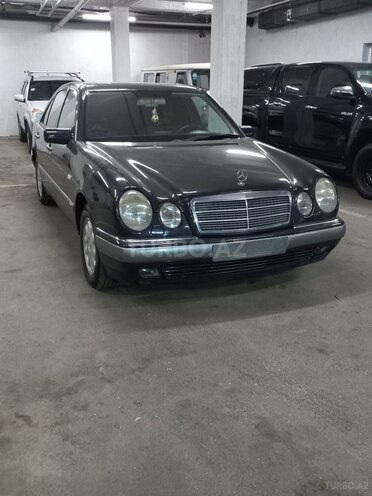 Mercedes E 200 1995, 291,187 km - 2.0 l - Bakı