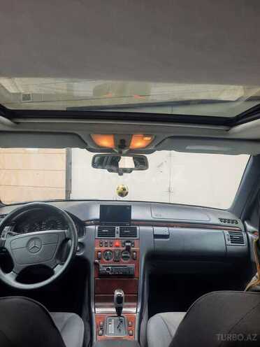 Mercedes E 200 1995, 291,187 km - 2.0 l - Bakı