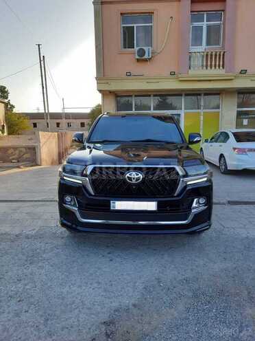 Toyota Land Cruiser 2012, 132,730 km - 4.5 l - Salyan