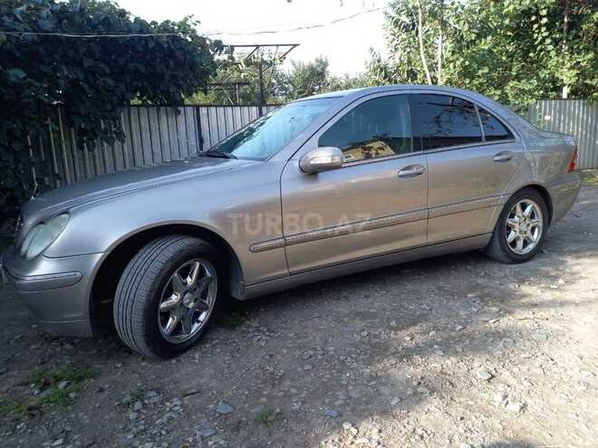 Mercedes C 250 2003, 312,547 km - 2.6 l - Balakən