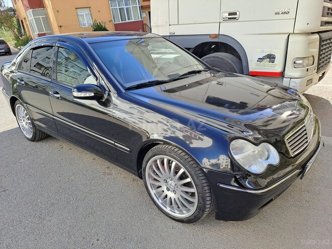 Mercedes C 240 2003, 300,000 km - 2.6 л - Bakı
